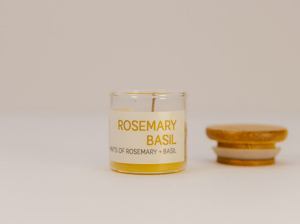 6 RANDOM -1 oz Candle Sample Jars