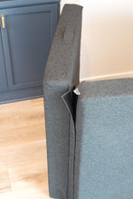 Load image into Gallery viewer, Velcro Base Pillow Pack