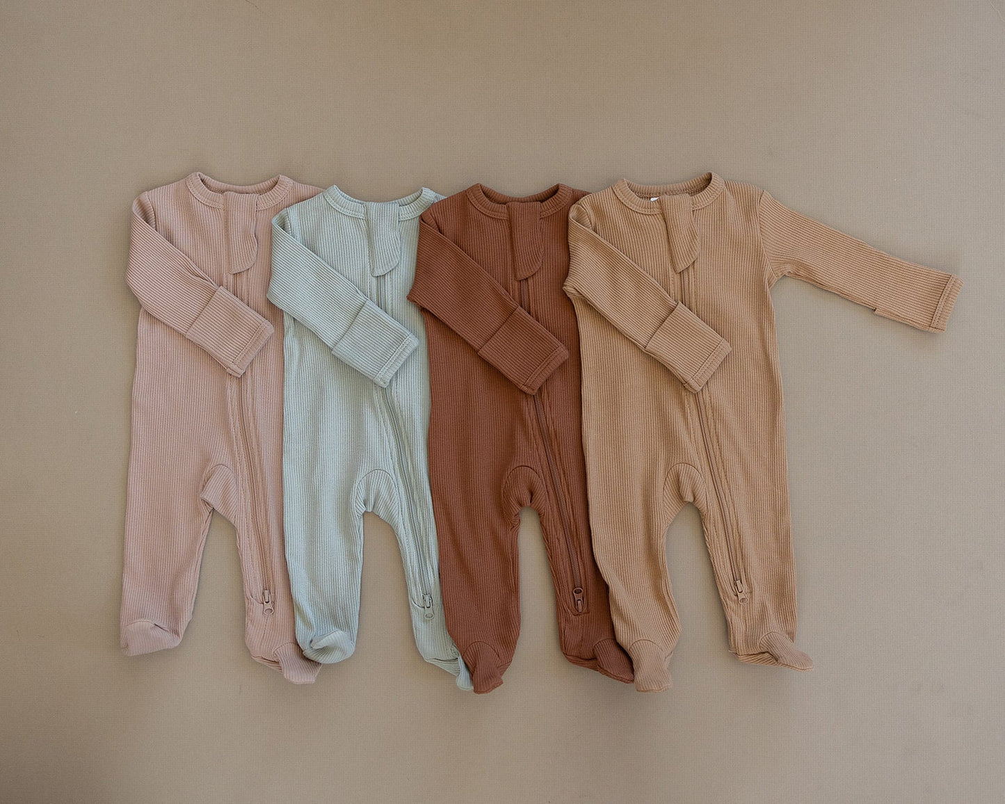 Mebie Baby Pale Pink Organic Cotton Ribbed Zipper Footed Onesie Pajamas