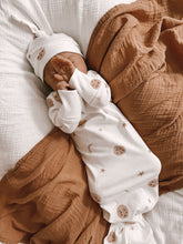 Load image into Gallery viewer, Luna + Luca Over the Moon Bamboo Knotted Baby Sleep Gown + Hat