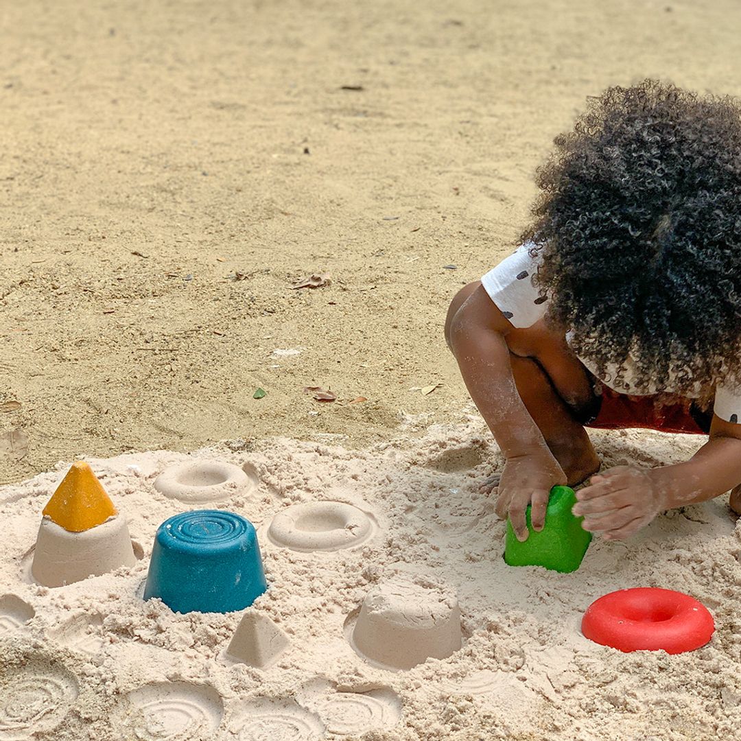 Creative Sand Play
