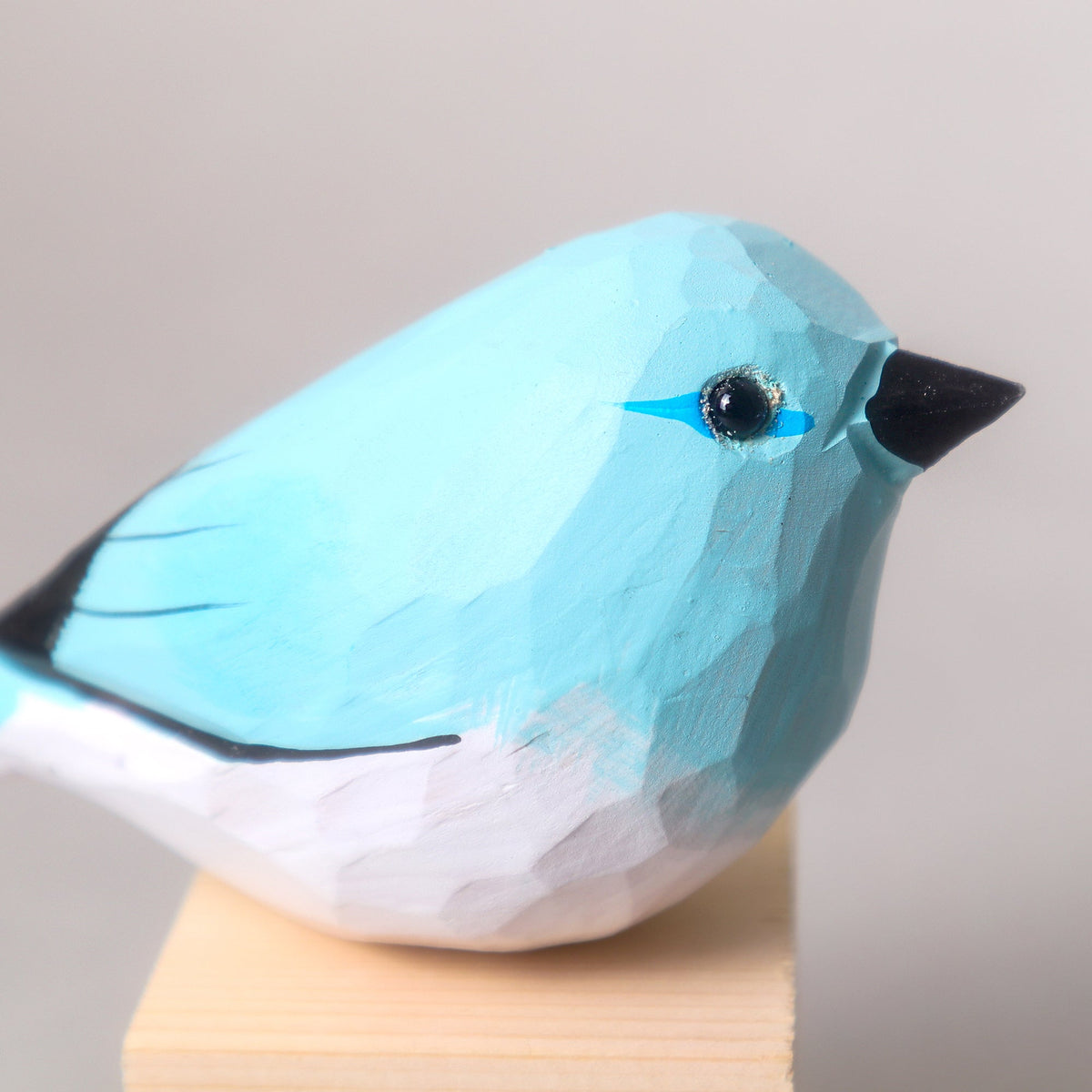 Kitsville Hand-Carved Wooden Bird Figurine – Blue