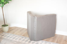 Load image into Gallery viewer, Velcro Base Pillow Pack