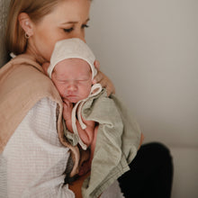 Load image into Gallery viewer, Mushie Organic Cotton Muslin Burp Cloth 2-Pack