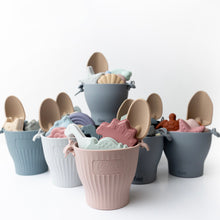 Load image into Gallery viewer, Bodhi Silicone Beach Toy Set