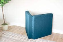 Load image into Gallery viewer, Velcro Base Pillow Pack