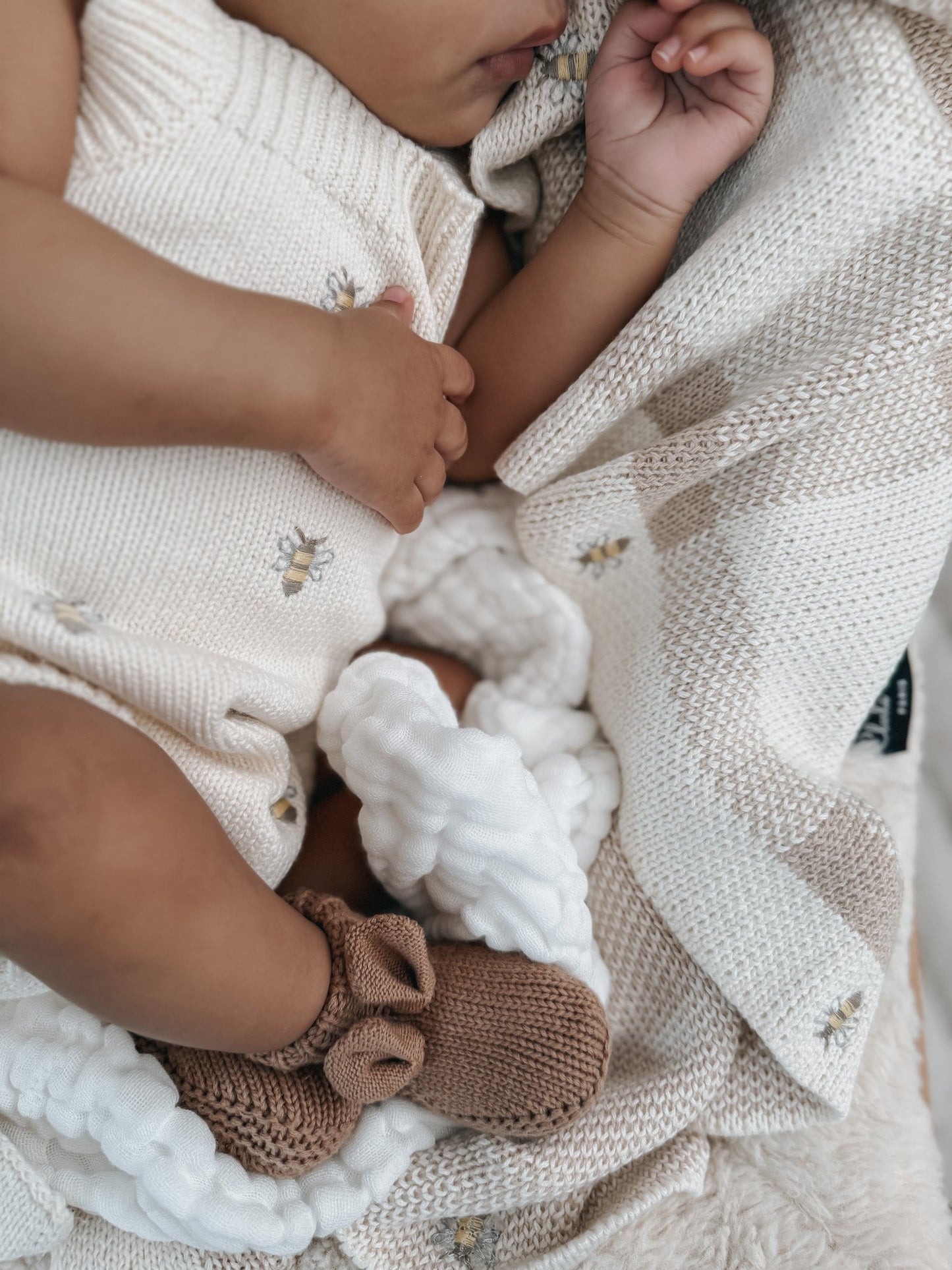 Luna + Luca Organic Cotton Busy Bee Gingham Baby Blanket