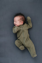 Load image into Gallery viewer, baby wearing winter green solid color gender neutral organic cotton baby zipper pajamas onesie by mebie baby