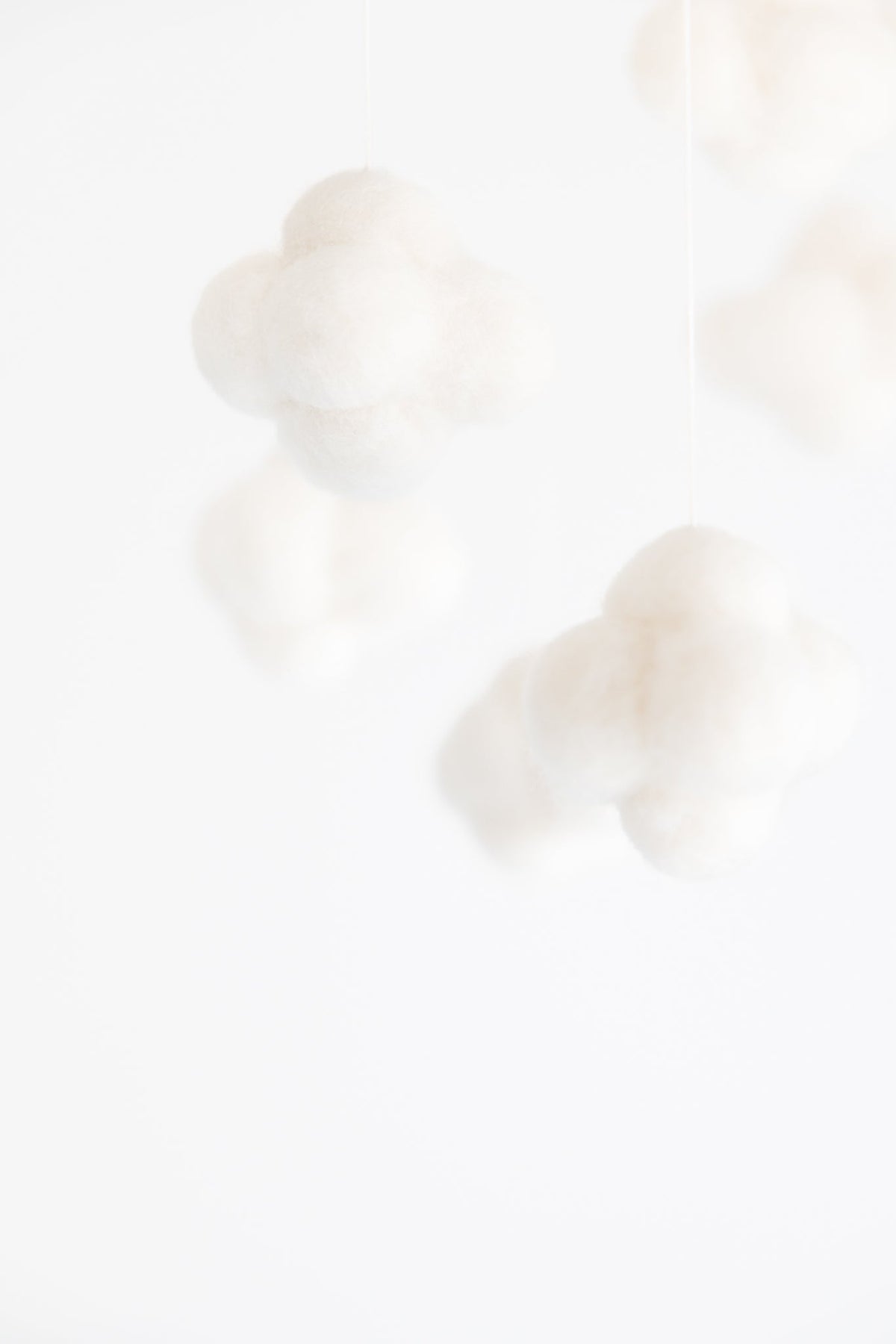 Nivas Cloud Crib Mobile – Handmade Wool Felt Nursery Mobile
