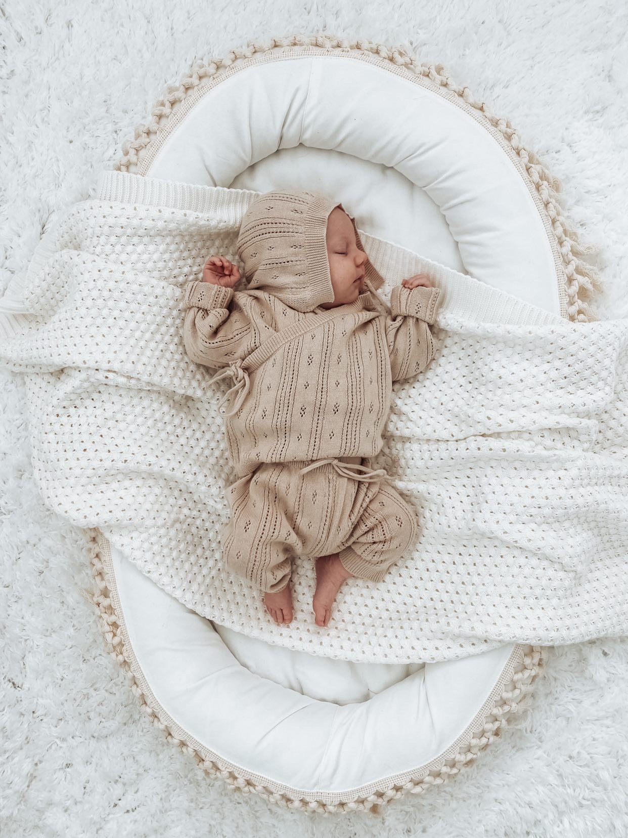 Luca + Luna Bring Me Home Organic Cotton Pointelle Newborn Set - Beige