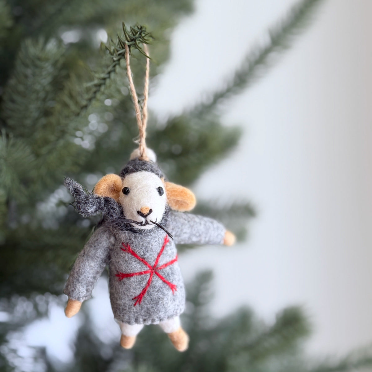 Mouse in Sweater Christmas Ornament Set of 7 – Handmade Wool Felt Rainbow Mice