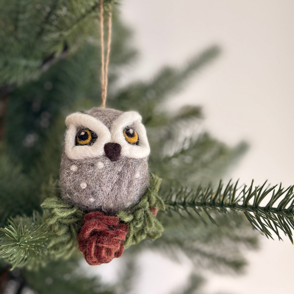 Needle-Felted Owl Ornament – Handmade Wool Felt Holiday Decor