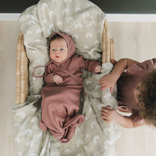 Load image into Gallery viewer, baby in bassinet wearing organic cotton ribbed knot gown