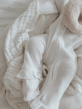 Load image into Gallery viewer, Luna + Luca Ruffle Waffle Set - White