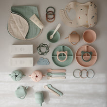 Load image into Gallery viewer, Mushie Organic Cotton Muslin Burp Cloth 2-Pack