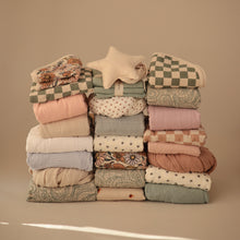 Load image into Gallery viewer, Mushie Organic Cotton Muslin Burp Cloth 2-Pack