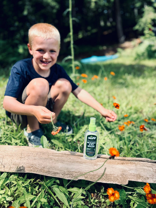 Best Non-Toxic Bug Repellents for Kids: Safe & Effective Natural Options for 2025