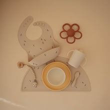 Load image into Gallery viewer, Classic Silicone Suction Plate
