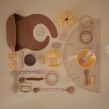Load image into Gallery viewer, Silicone Placemat
