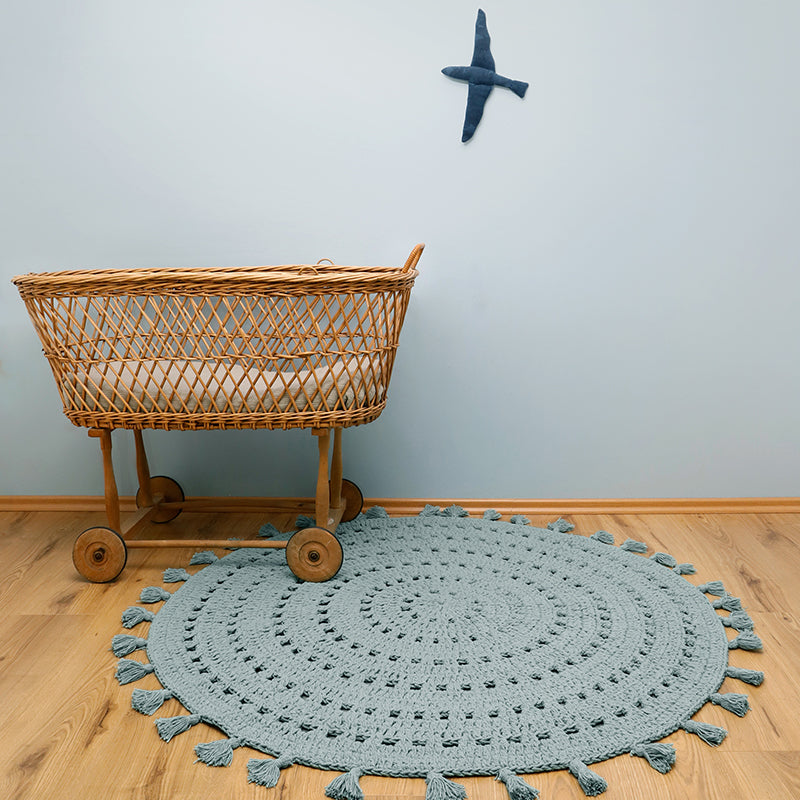 Nila Hand-Crocheted Round Cotton Rug with Pompoms – Pale Green