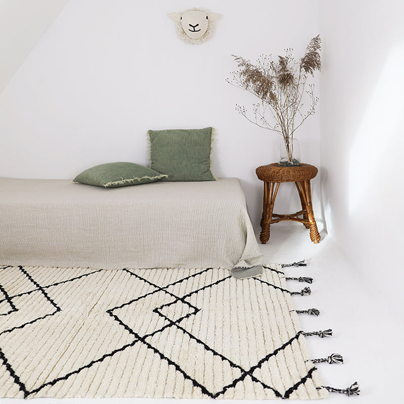 Viktor Bohemian Cotton Kids' Rug – Black, Size S (3'3" × 4'11")