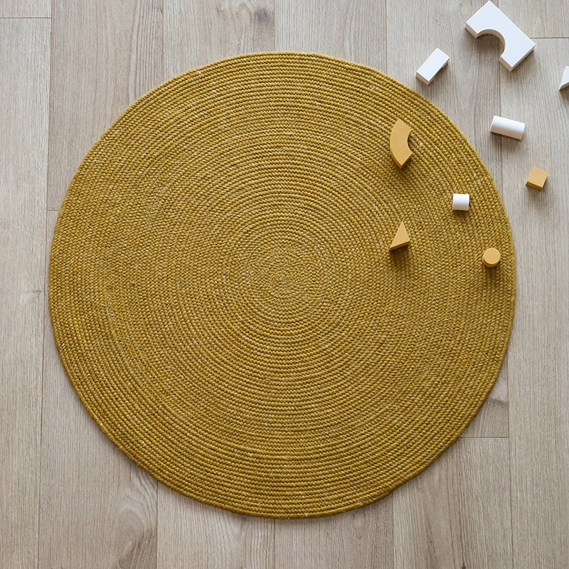 Neethu Round Felted Wool Rug – Mango, Medium
