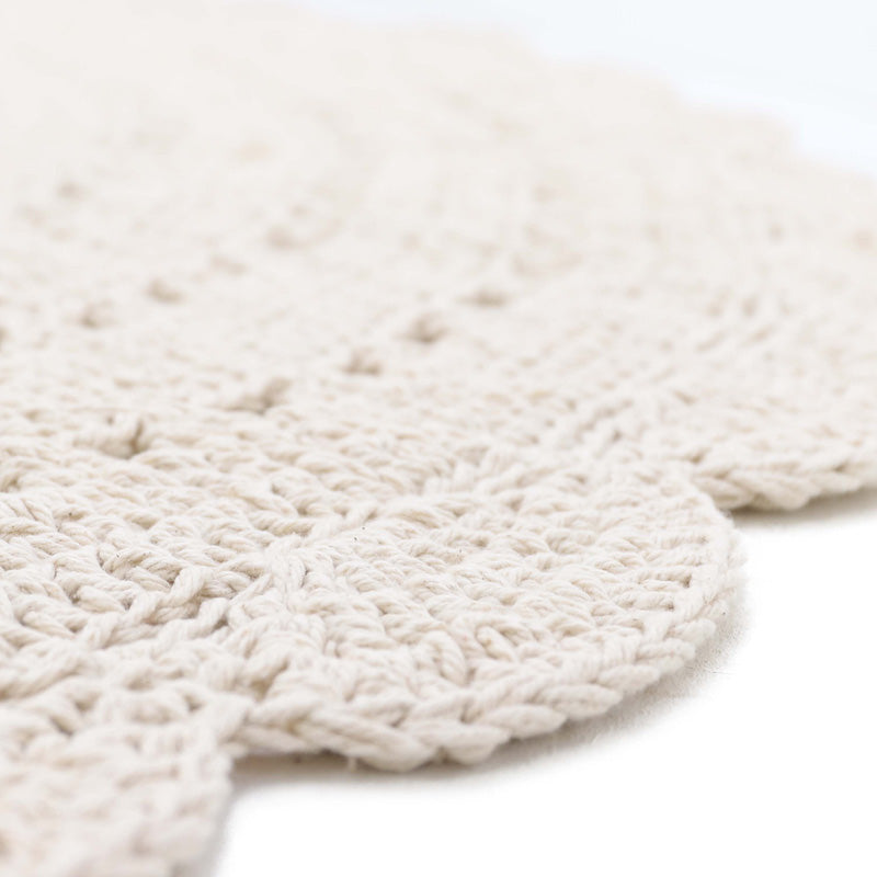 Alma Hand-Crocheted Round Cotton Rug – Ecru, Large