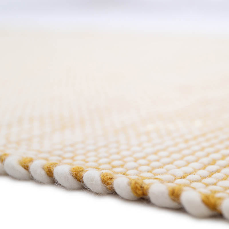 Bergen Contemporary Wool Rug – Mango, Medium