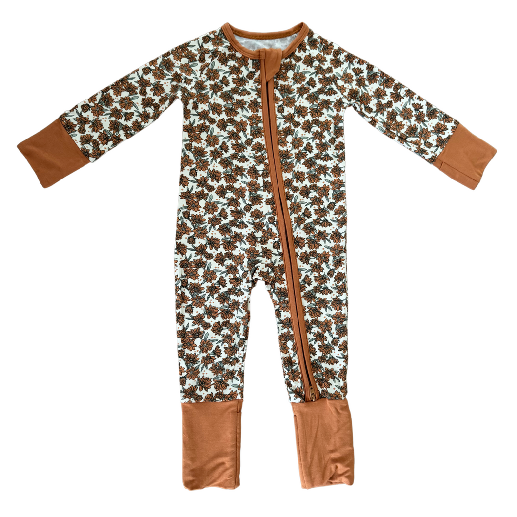 Mebie Baby Cream Magnolia Sustainable Bamboo Zipper Onesie Pajamas