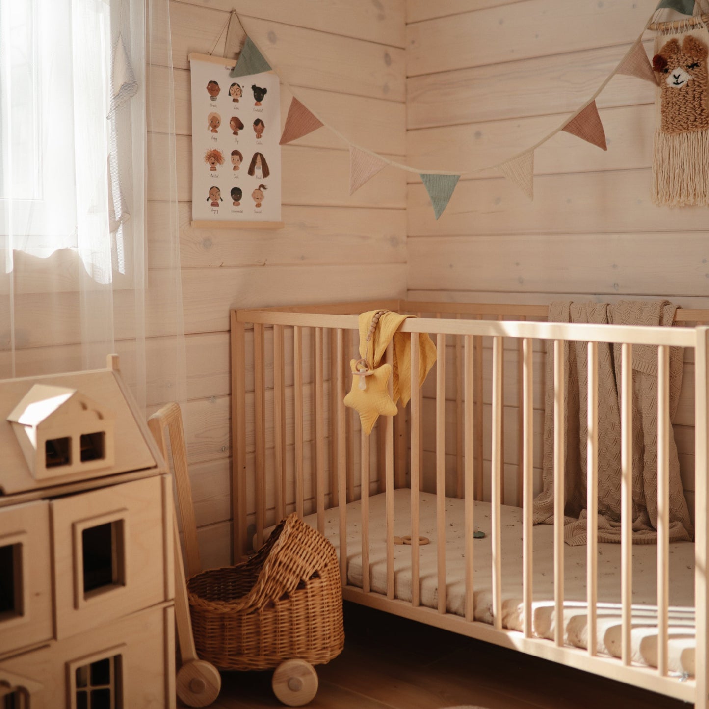 Mushie Organic Cotton Star Baby Lovey Security Blanket