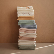 Load image into Gallery viewer, Organic Cotton Muslin Cloths 3-Pack
