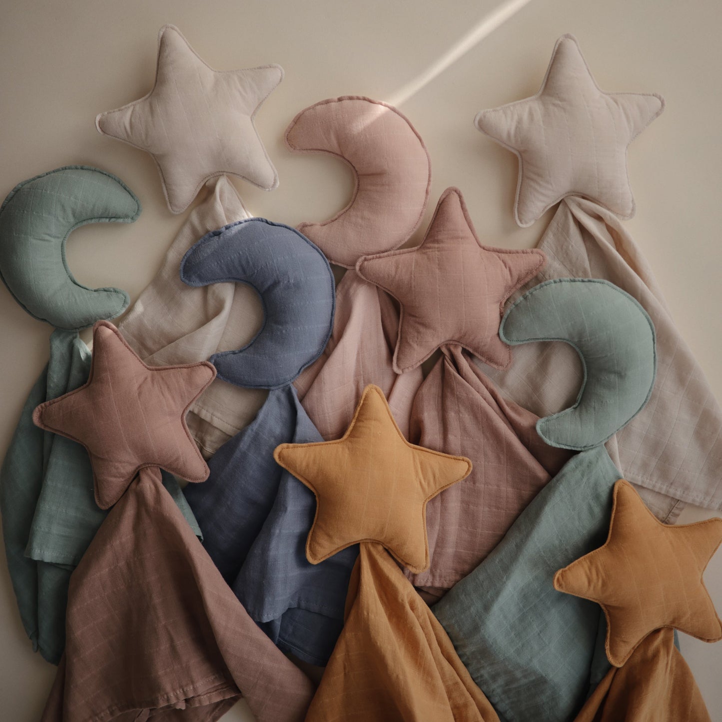 Mushie Organic Cotton Star Baby Lovey Security Blanket