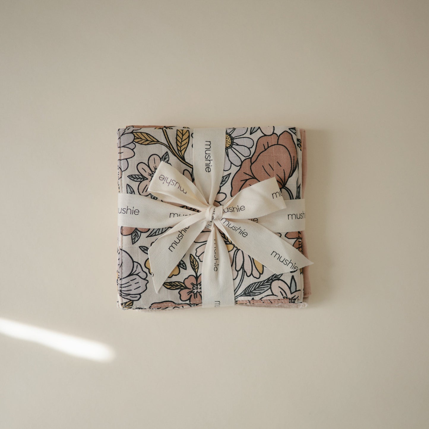 Mushie Organic Muslin Cotton Washcloth