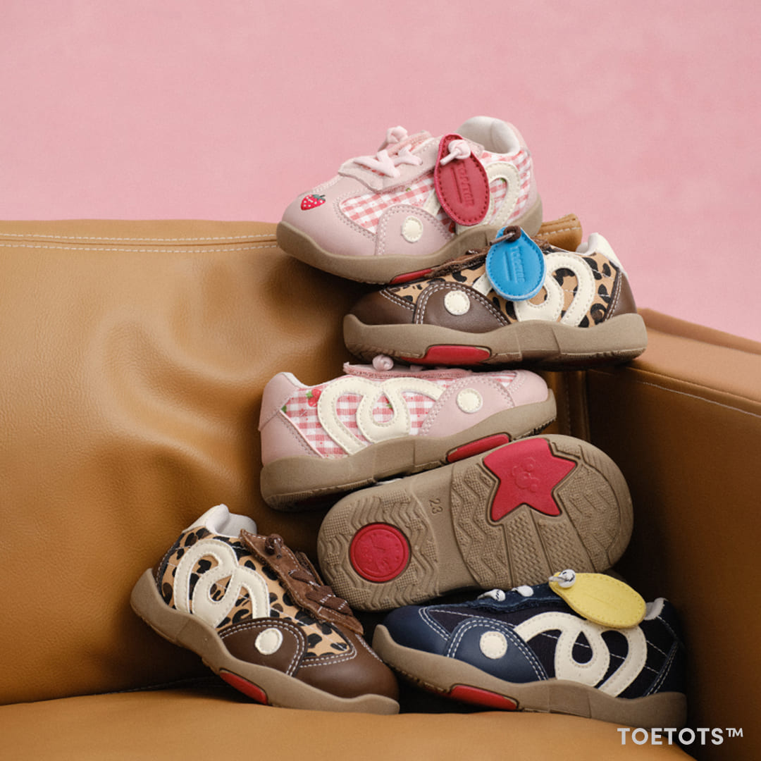 Scout Kid Sneaker – Vegan Leather, Adjustable Heel Fit