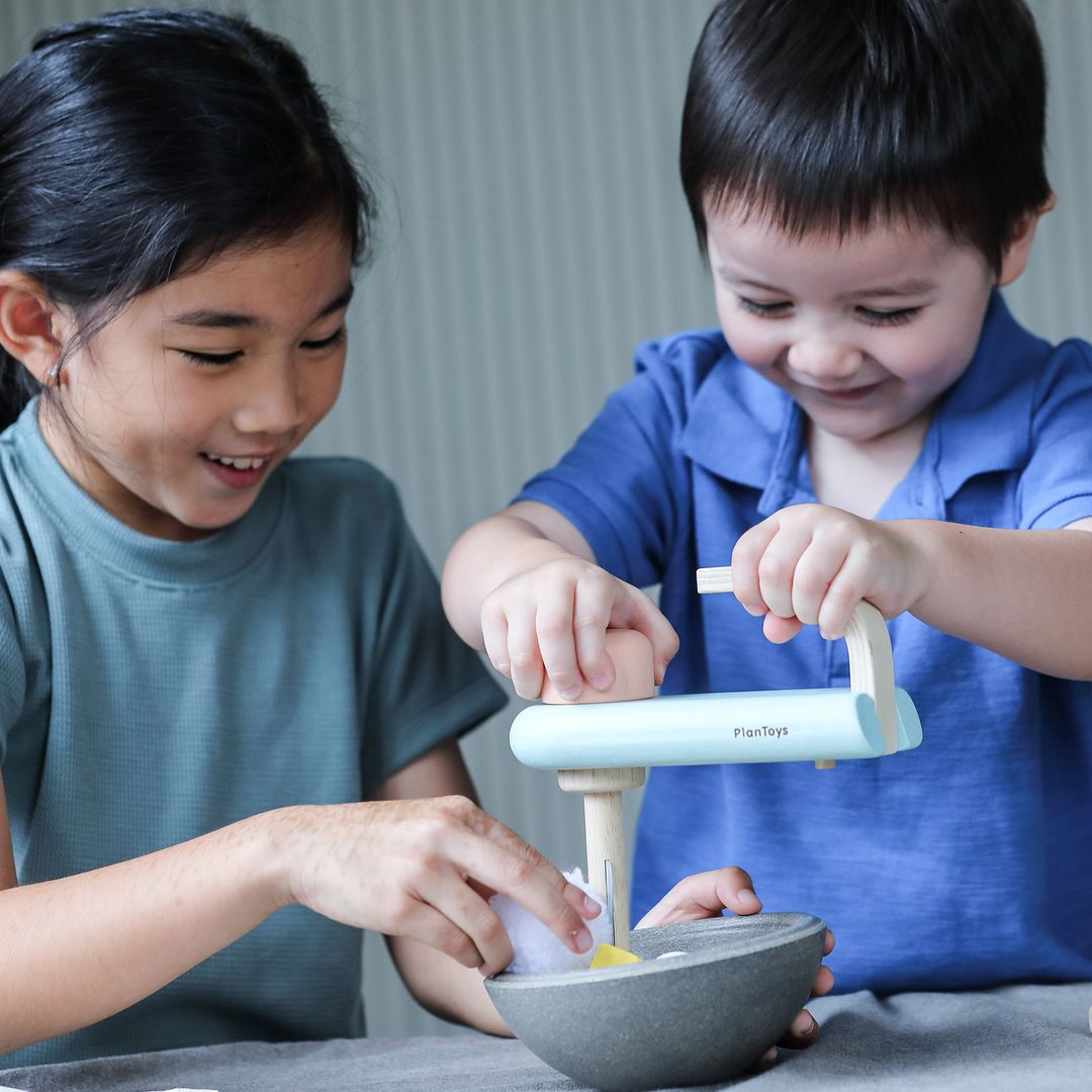 PlanToys Eco-Friendly Wooden Stand Mixer Set Pretend Play Toy