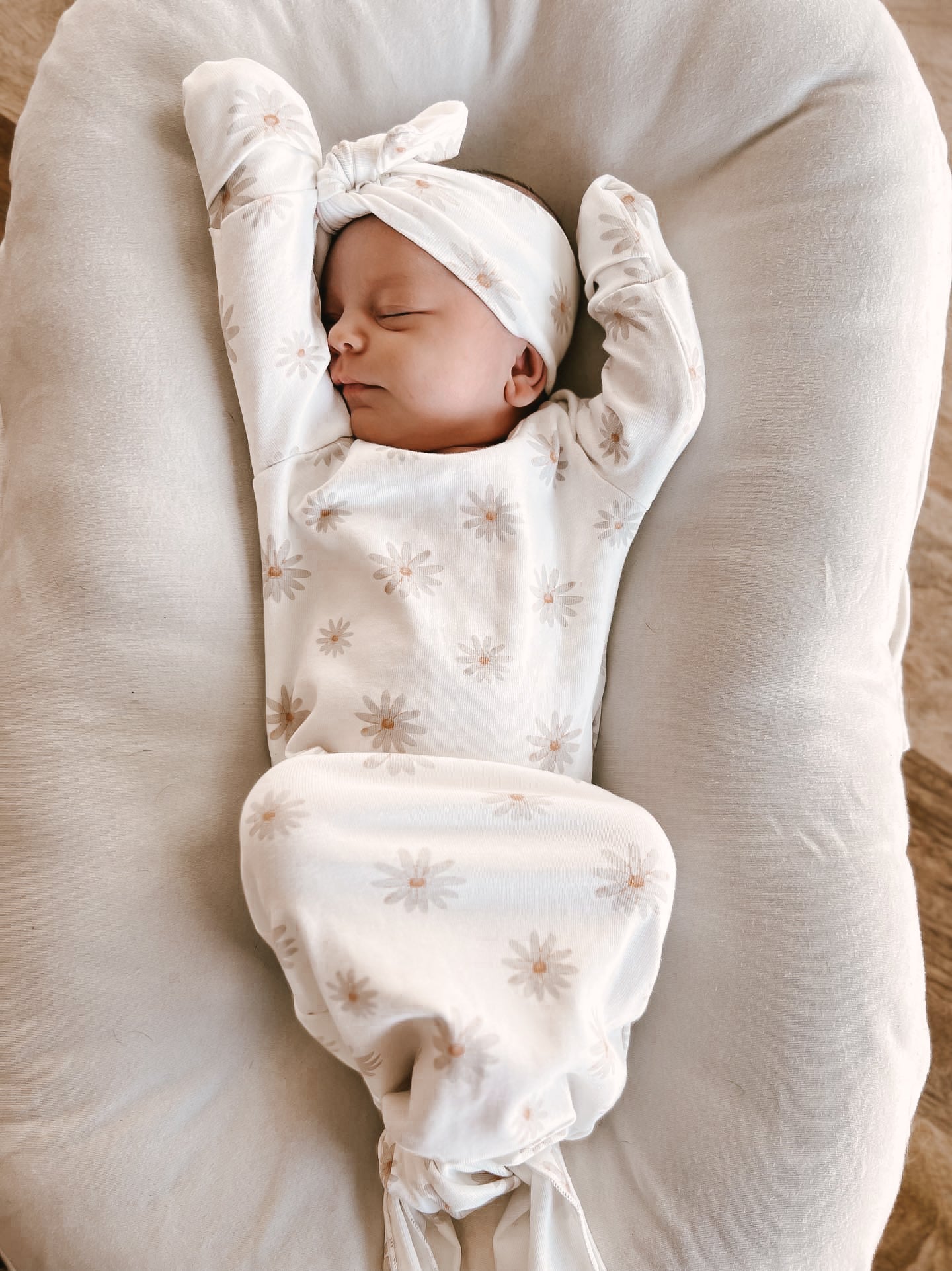 Luna + Luca Floral Baby Girl Bamboo Knotted Gown + Bow