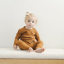 Load image into Gallery viewer, Organic Cotton Ribbed 2pc Set
