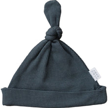 Load image into Gallery viewer, Mebie Baby Organic Cotton Ribbed Newborn Knot Hat | Charcoal
