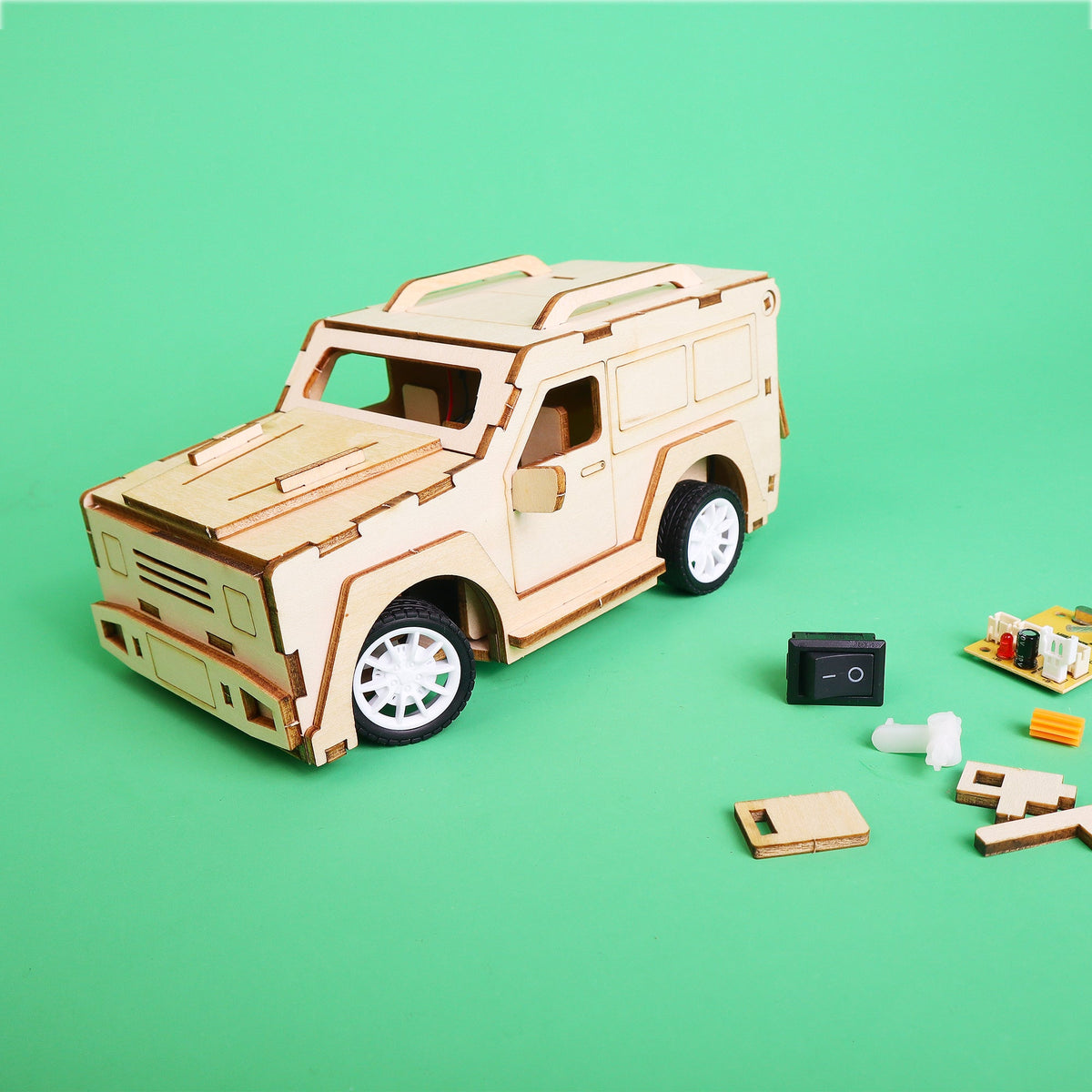 Kitsville 2.4 GHz RC SUV Car DIY Kit – Wooden STEM Building Kit for Kids 12+