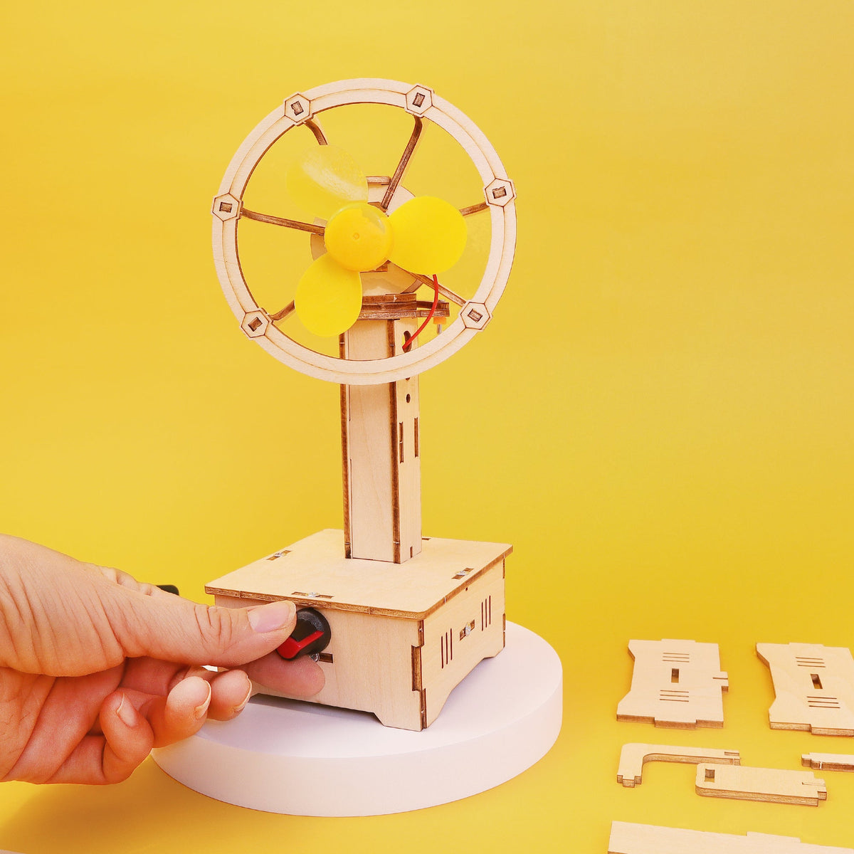 Kitsville Variable-Speed Oscillating Fan DIY Kit – Wooden STEM Building Kit for Kids