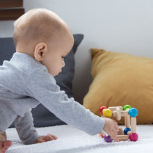 Load image into Gallery viewer, Square Clutching Toy
