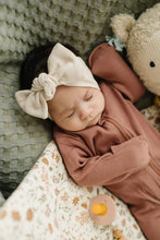 Load image into Gallery viewer, Mebie Baby Vanilla Organic Cotton Ribbed Bow Head Wrap
