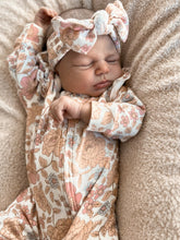 Load image into Gallery viewer, Luna + Luca Floral Neutral Baby Girl Bamboo Jumpsuit Onesie + Bow
