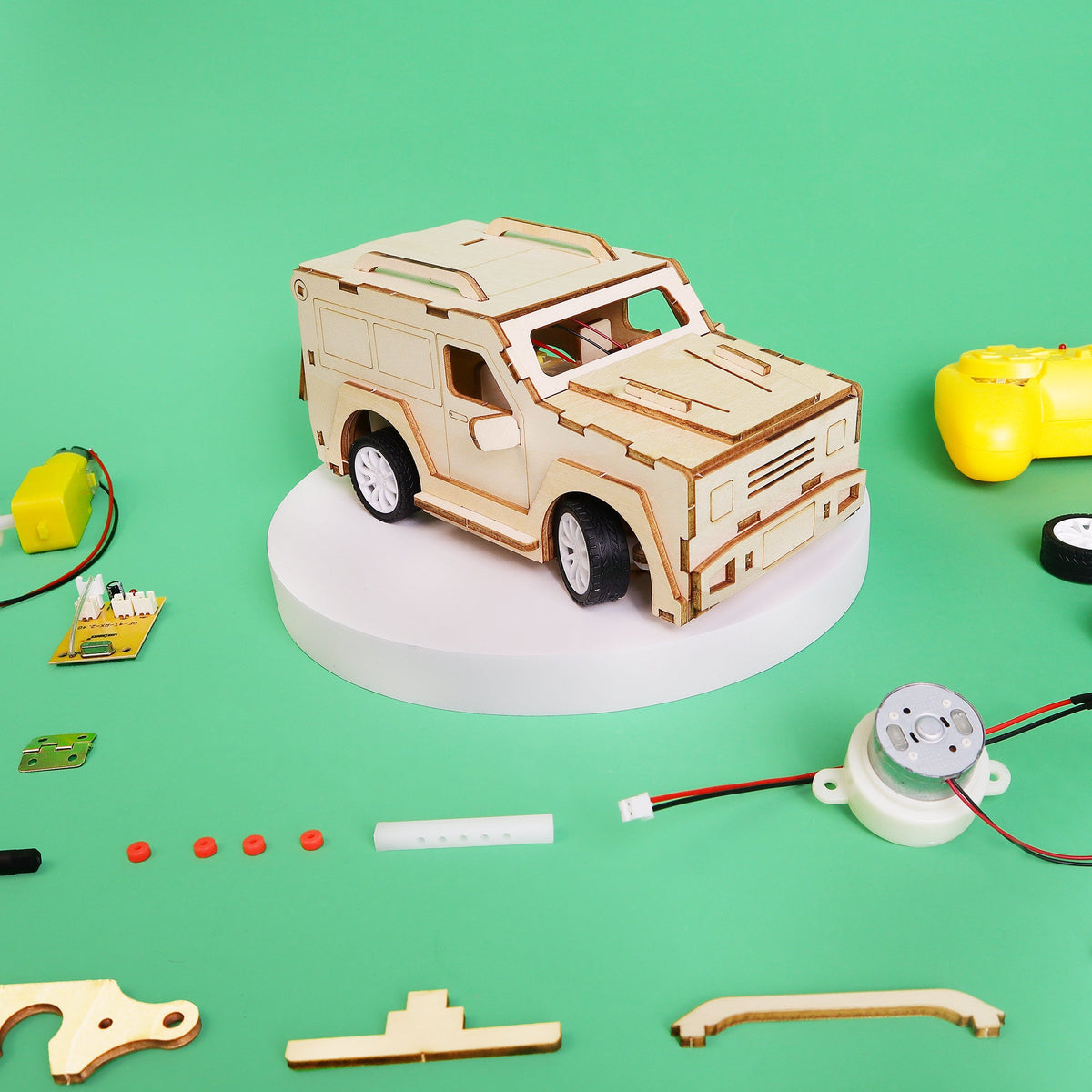 Kitsville 2.4 GHz RC SUV Car DIY Kit – Wooden STEM Building Kit for Kids 12+