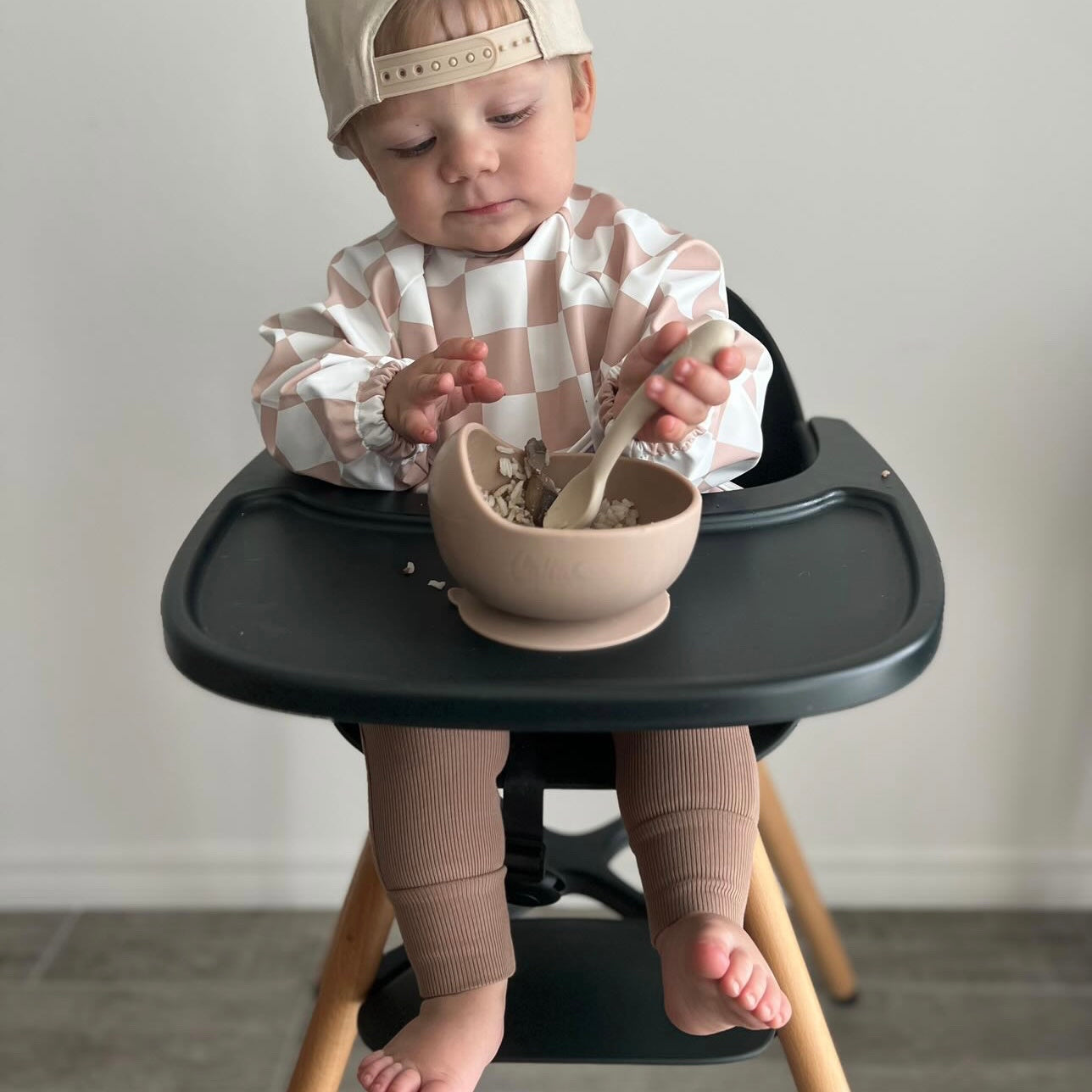 Easy Scoop Suction Bowl