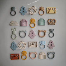 Load image into Gallery viewer, Pretzel Teether
