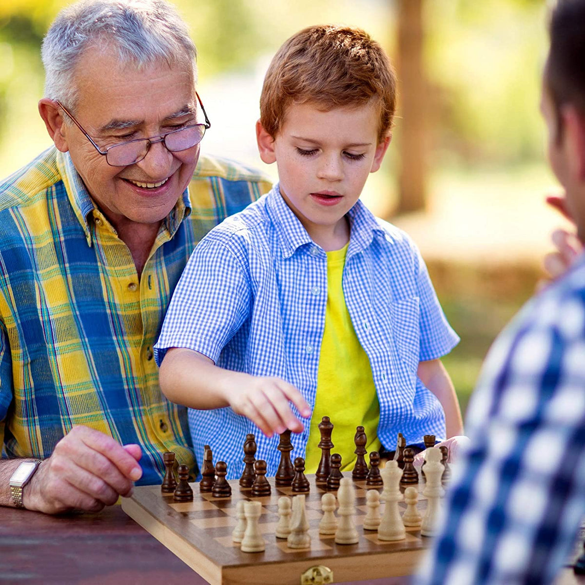 Forest Chess Set – Folding Wooden Chess Board with Storage & 32 Staunton Wood Pieces