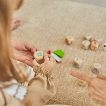 Load image into Gallery viewer, Storytelling Dice
