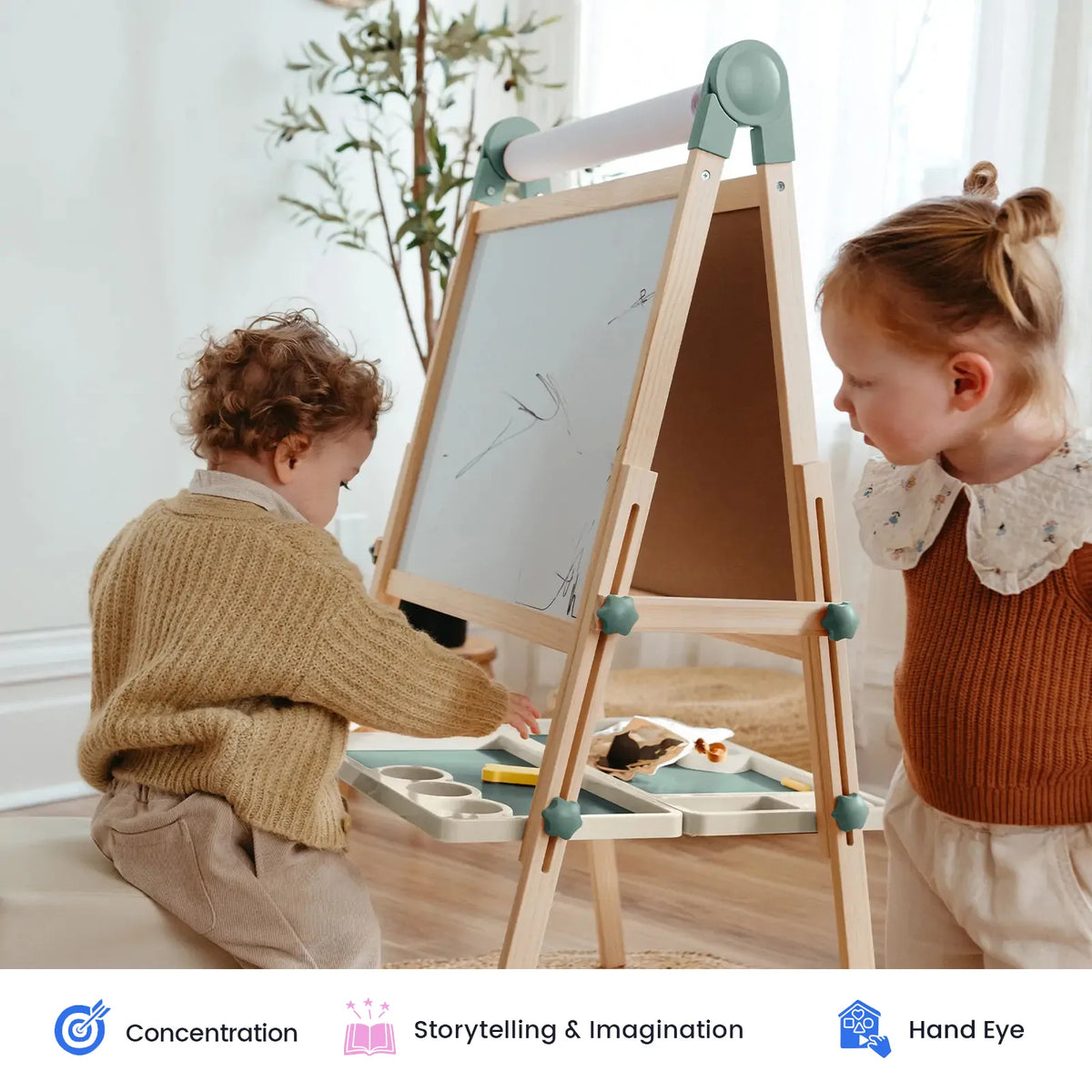 Tiny Land Magnitales Double-Sided Art Easel & Paper Roll Set