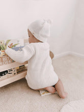 Load image into Gallery viewer, Luna + Luca Chunky Rib Organic Cotton Knit Long Sleeve Gender Neutral Romper - White
